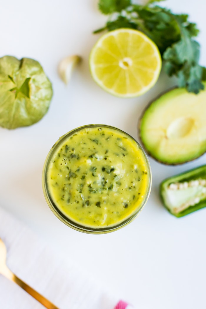 PIN THIS --> Chopt Mexican Goddess Dressing Recipe Chopt Mexican Goddess with tomatillos and avocado in a mason jar.
