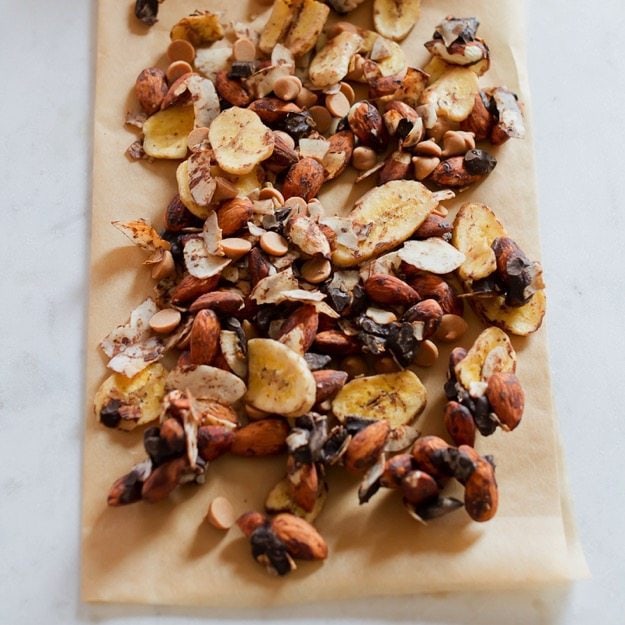 PIN THIS --> Chunky Monkey Trail Mix Chunky Monkey Trail Mix with roasted almonds and toasted coconut, dark chocolate, peanut butter and banana chips.