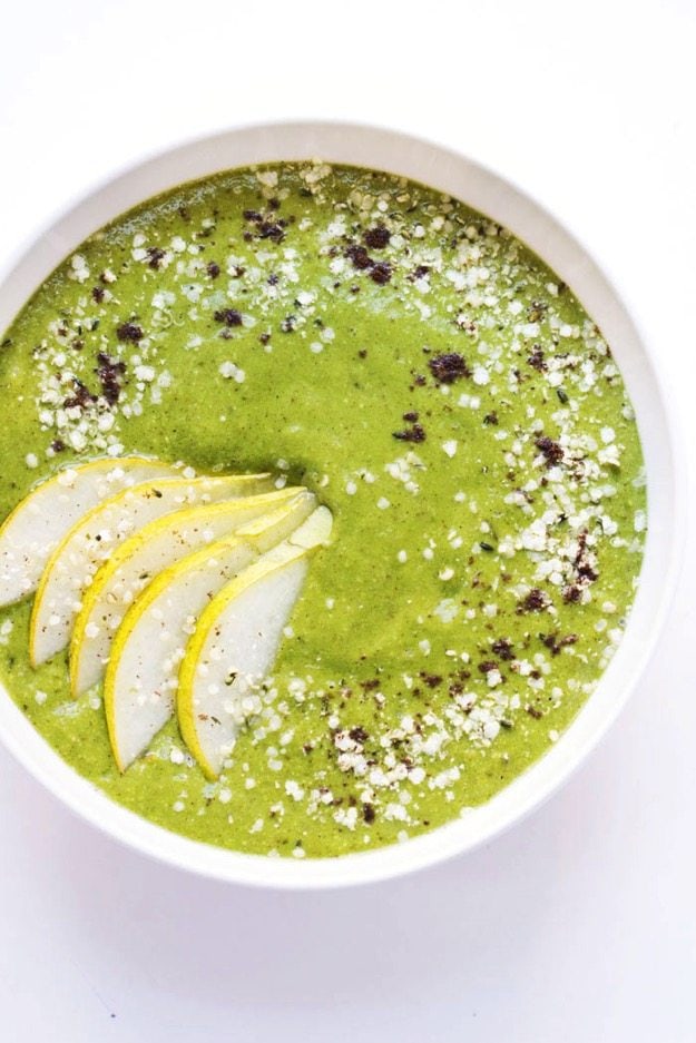 caramel-cashew-green-smoothie-bowl-4.jpg Caramel cashew green smoothie bowl 4