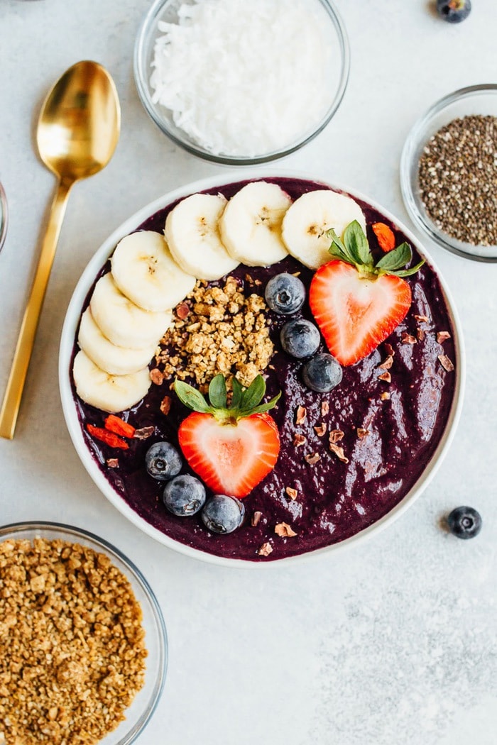 PIN THIS--> Wild Maqui Berry Smoothie Bowl Maqui smoothie bowls