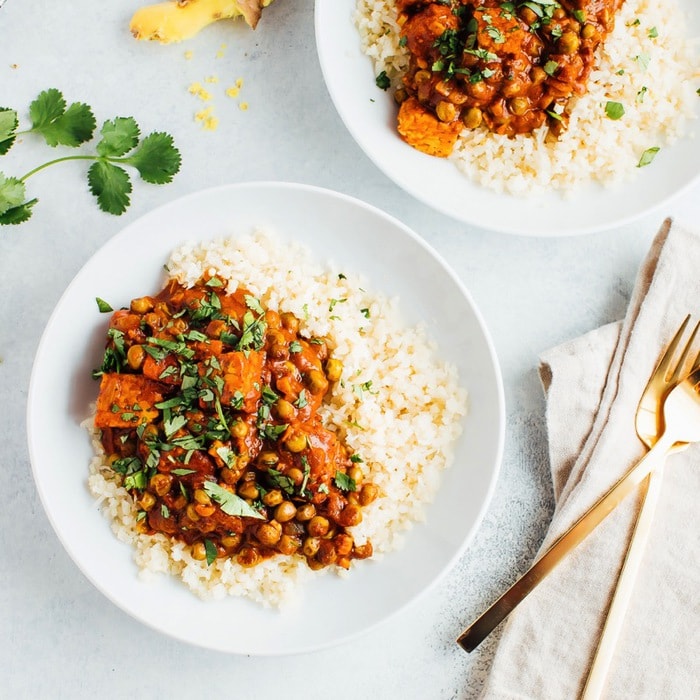 tempeh-tikka-masala-2.jpg Up Close photo of Vegan Tempeh Tikka Masala with two forks.