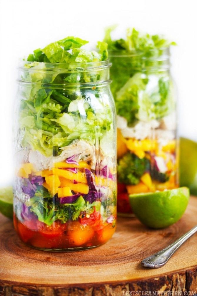 Thai Chopped Chicken Mason Jar Salad with Chili Vinaigrette Thai Chopped Chicken Mason Jar Salad with Chili VinaigretteÂ