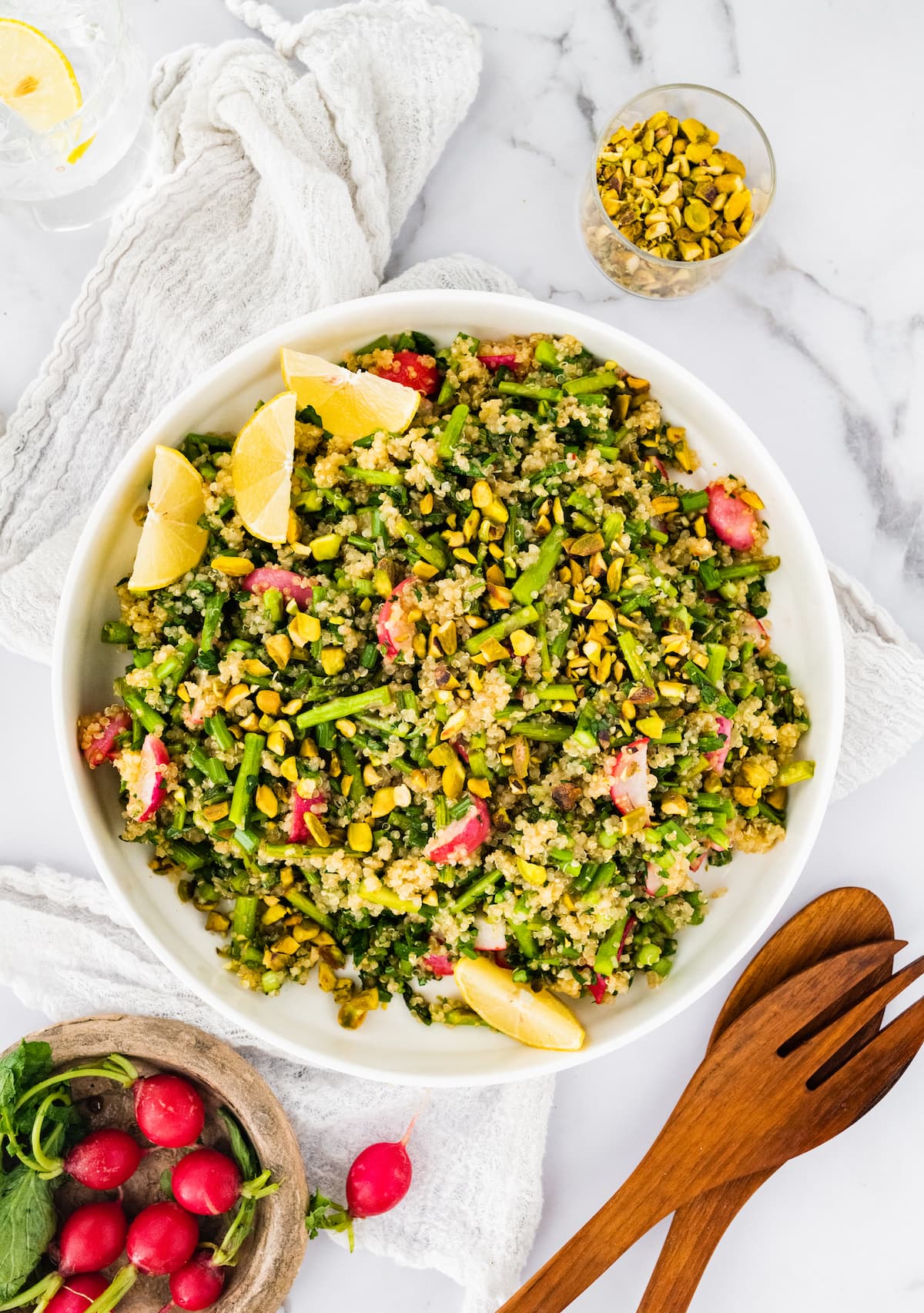 Spring Quinoa Salad #glutenfree #vegan Spring quinoa salad in a bowl.